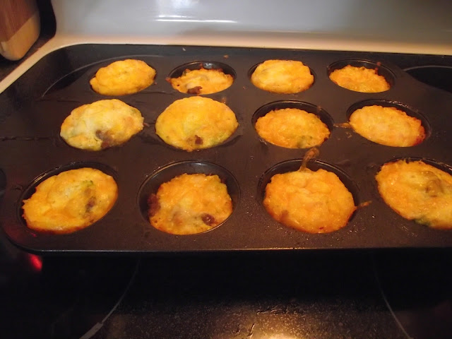 Mama's Beautiful Life: An Omelet Muffin or a Breakfast Cupcake