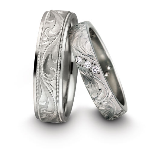 Some modern wedding rings containing precious stones other than diamond