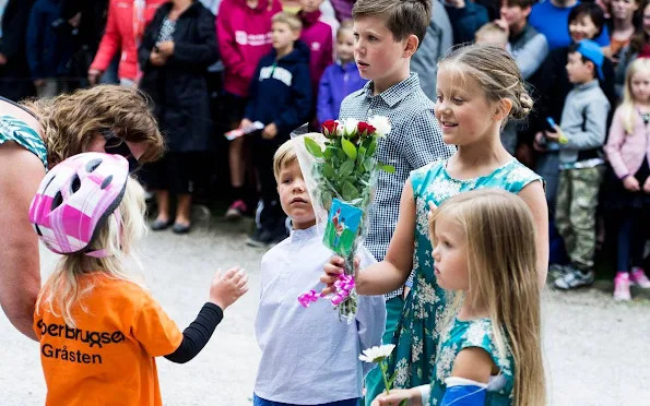 Prince Frederik, Princess Mary, Prince Christian, Princess Isabella, Prince Vincent, Princess Josephine at horse parade