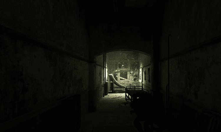 تحميل لعبة outlast مجانا