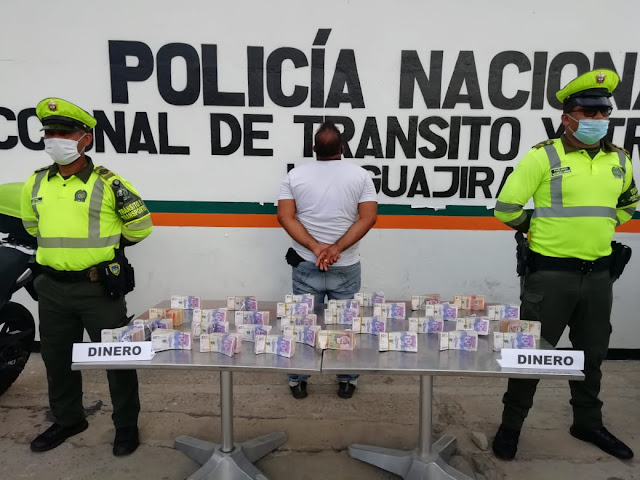 https://www.notasrosas.com/Policía Guajira realiza operativos en Riohacha, para combatir diferentes delitos 
