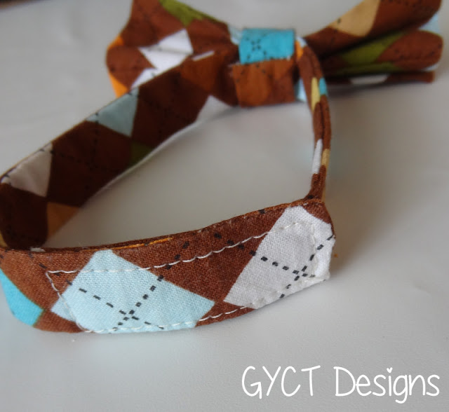 How to sew Velcro or Hook & Loop Tape Closures Sew Simple Home
