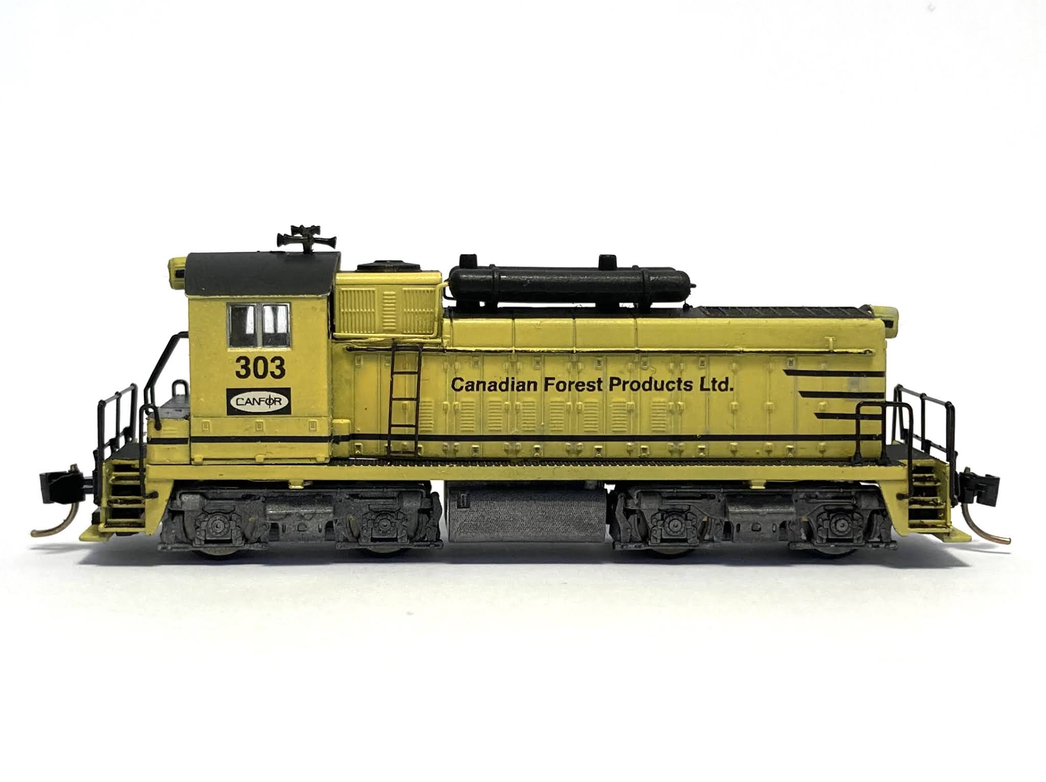 Englewood 303 the N scale switcher…