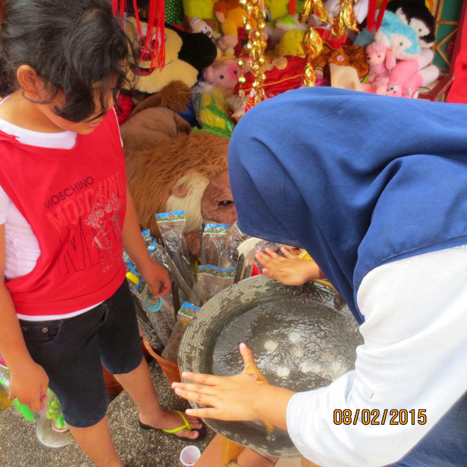 Gambar Lucu Pengen Beli Baju Lebaran Nelpon N