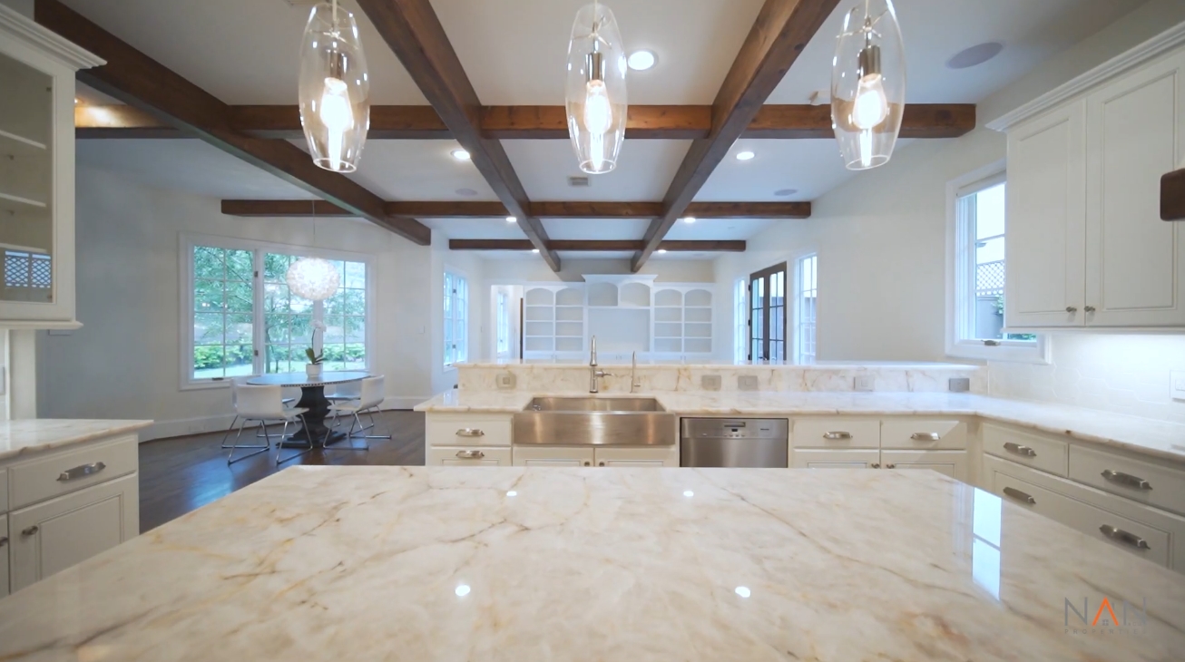 15 Photos vs. Immaculate Home in Prestigious Highland Village | Houston, TX - High End Home & Interior Design Video Tour