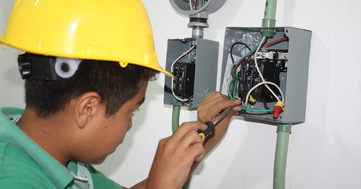 COMO PROYECTAR UNA INSTALACIÓN ELÉCTRICA DE UNA CASA