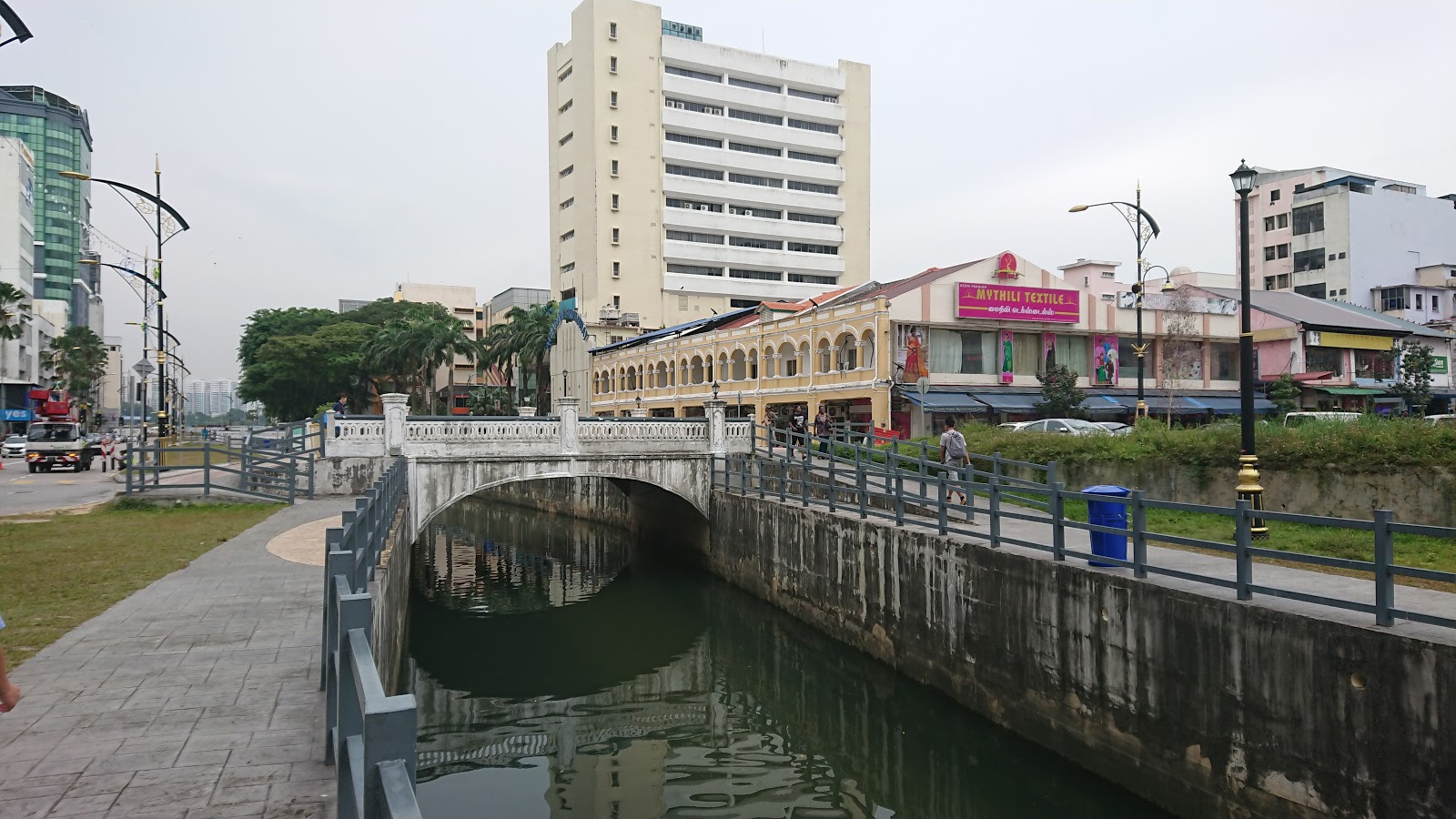 Travelling Allrite Johor Bahru Old And New