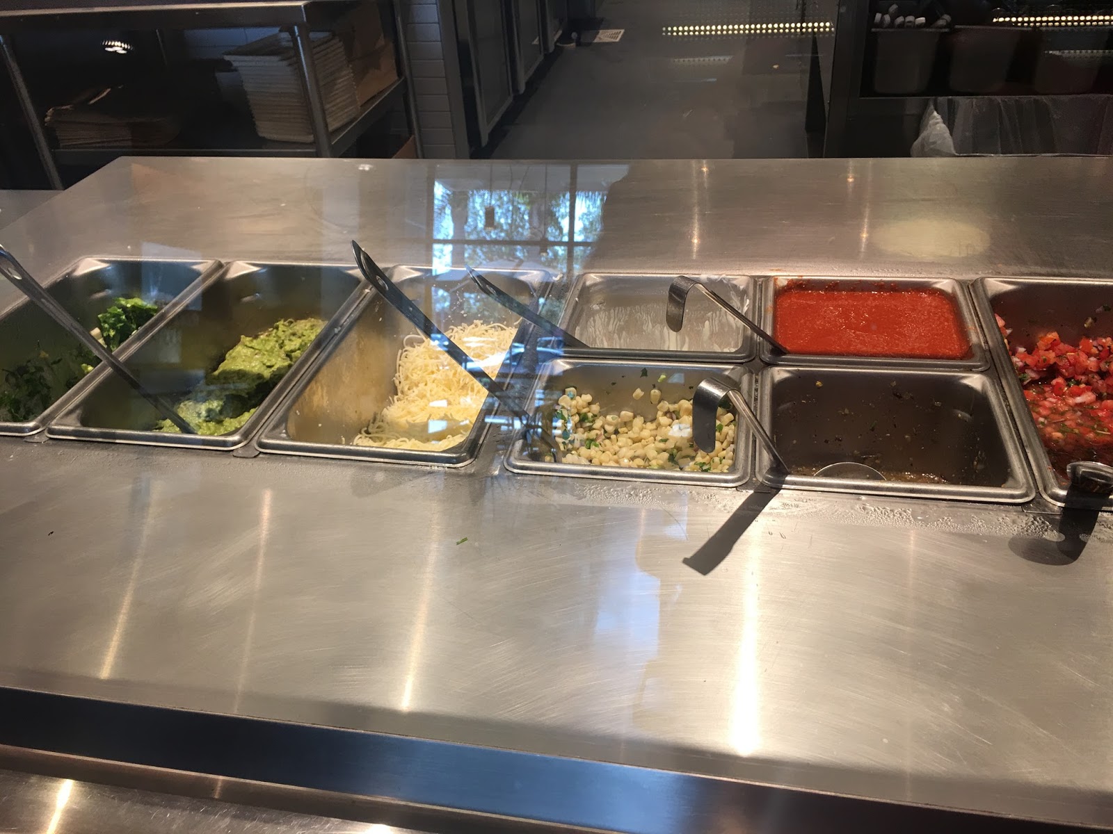 GREAT EATS HAWAII CHIPOTLE LONG BEACH, CA