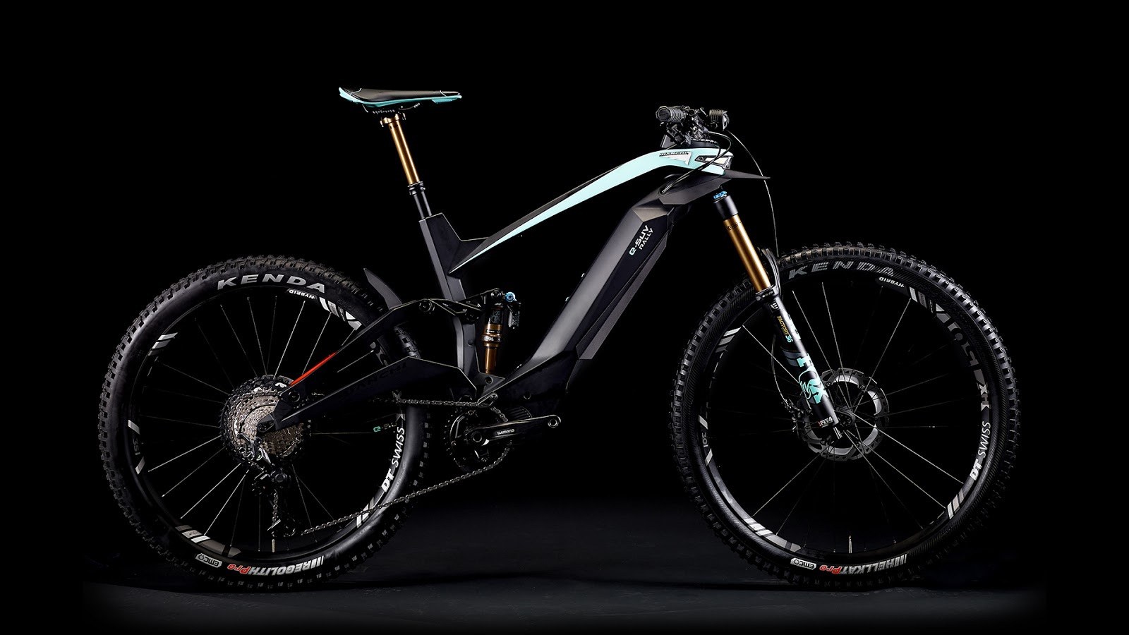 Bianchi eSUV la eMTB con 720Wh y luces integradas Ultimate Bikes