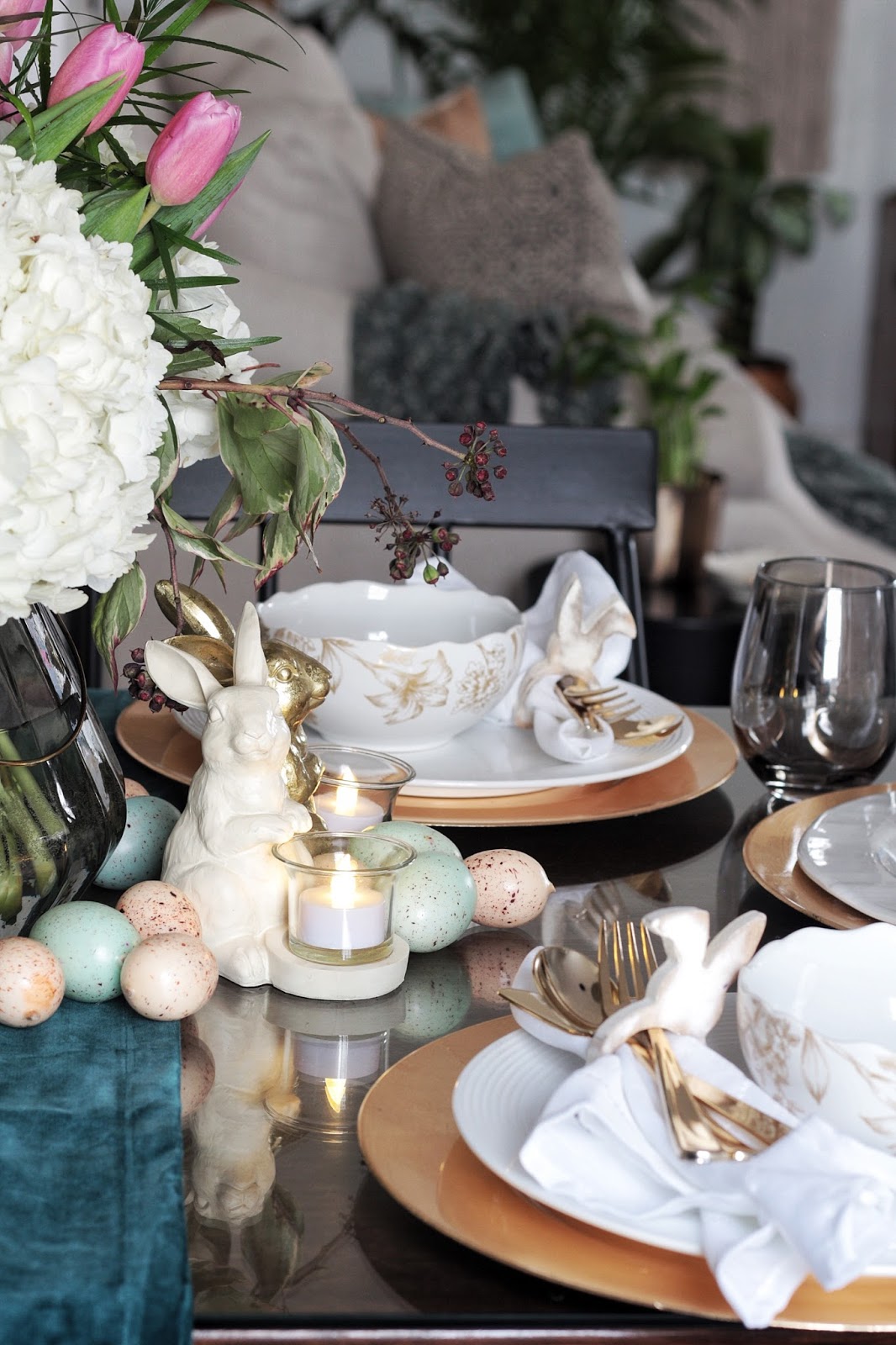 Easy and Elegant Easter Table