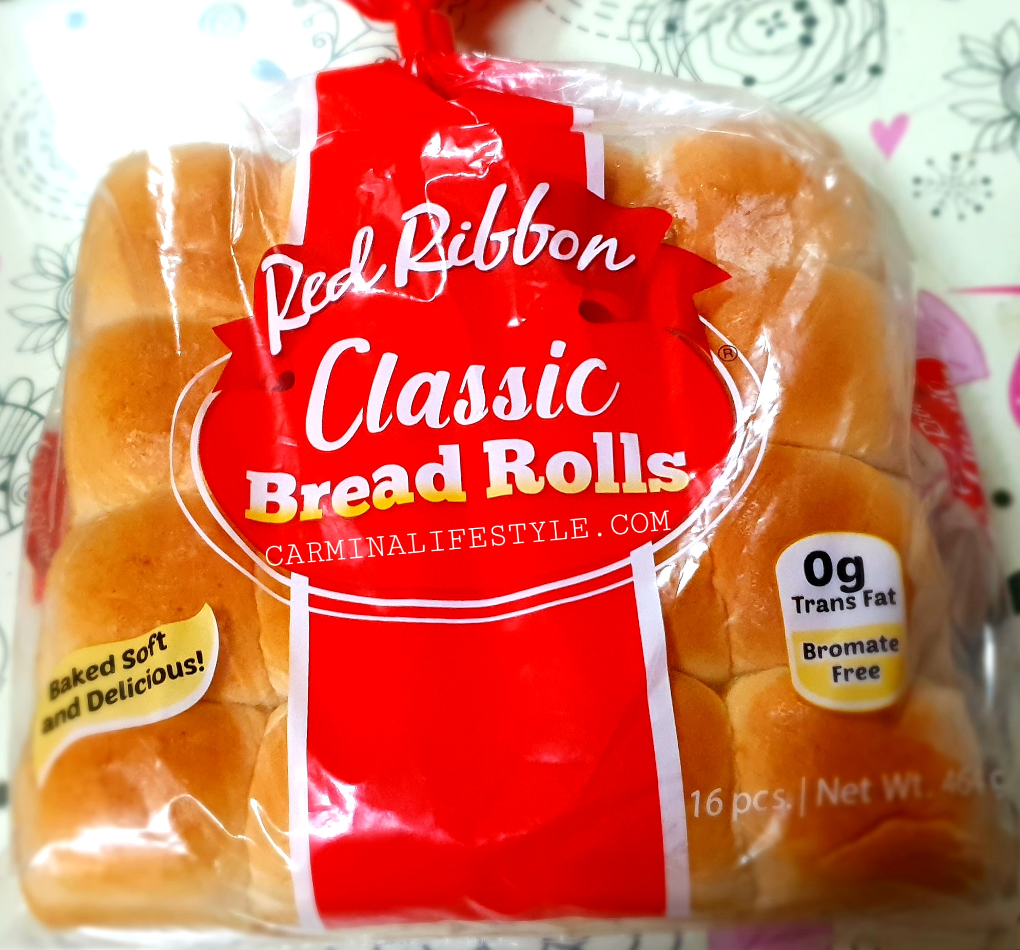 New Item in Red Ribbon Classic Bread Rolls