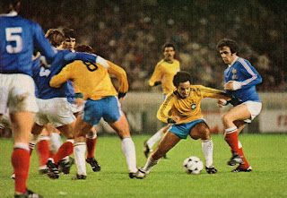 1990 Panini SPORTS MANUAL Pele Cruyff Maradona Beckenbauer Yashin Eusebio  Gullit Van Basten etc SET