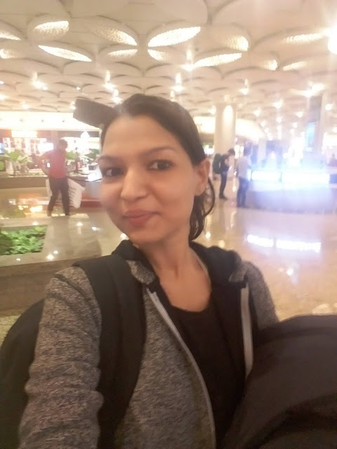 Ambreen Shaikh - Foodhist Journey at Mumbai Airport 