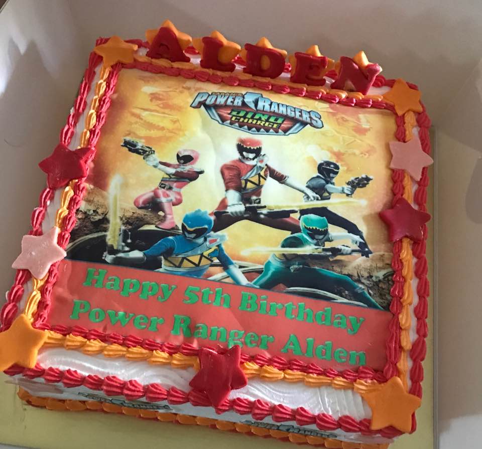 Izah S Kitchen Power Ranger Cake For Alden Halal Power Ranger