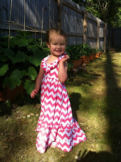 Spicy Pinecone: Maxi Dress and Baby Birds!