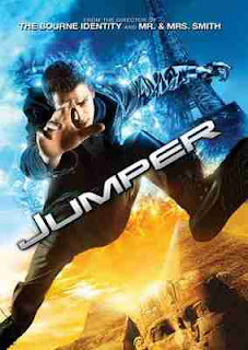 Jumper David Rice (Hayden Christensen) é um Jumper , alguém capaz de se teletransportar, podendo ir a qualquer lugar, a qualquer momento. Sua vida sofre uma reviravolta quando ele percebe que está sendo perseguido por uma organização secreta com a missão de matar os Jumpers . Ele se alia a outro garoto com o mesmo poder, e embarca em uma guerra que já vem sendo travada há milhares de anos. Caçado pelo mundo todo, aos 