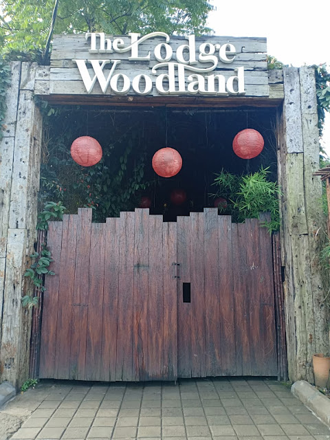 the lodge woodland