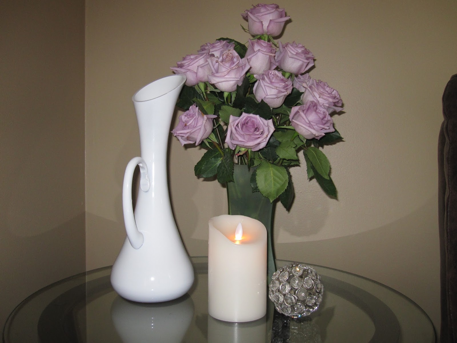 Flowers On The Roof How to Arrange a Dozen Roses