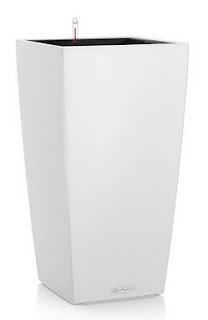 vaso in resina per piante