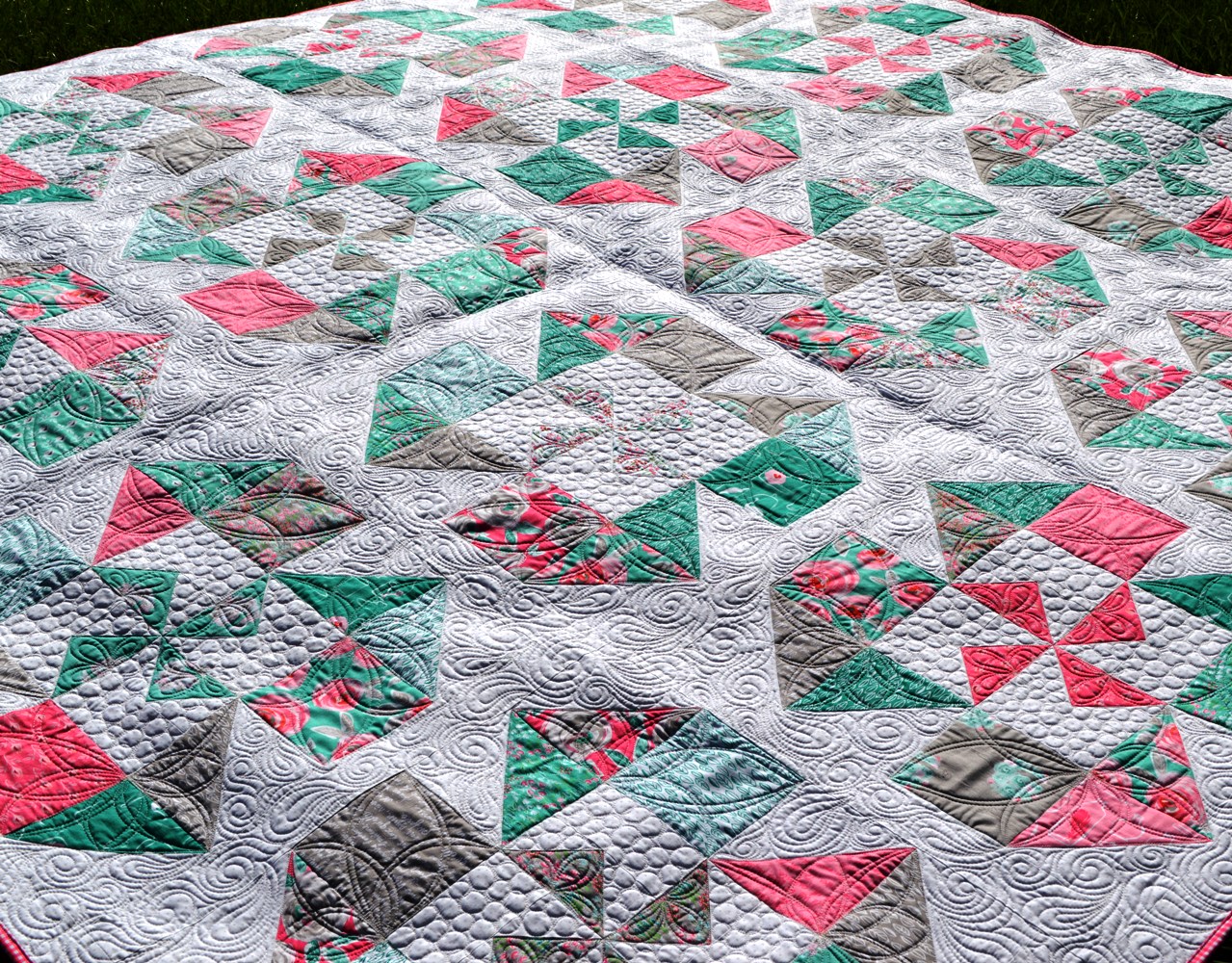 Happy quilting playful posies  a new finish and pattern