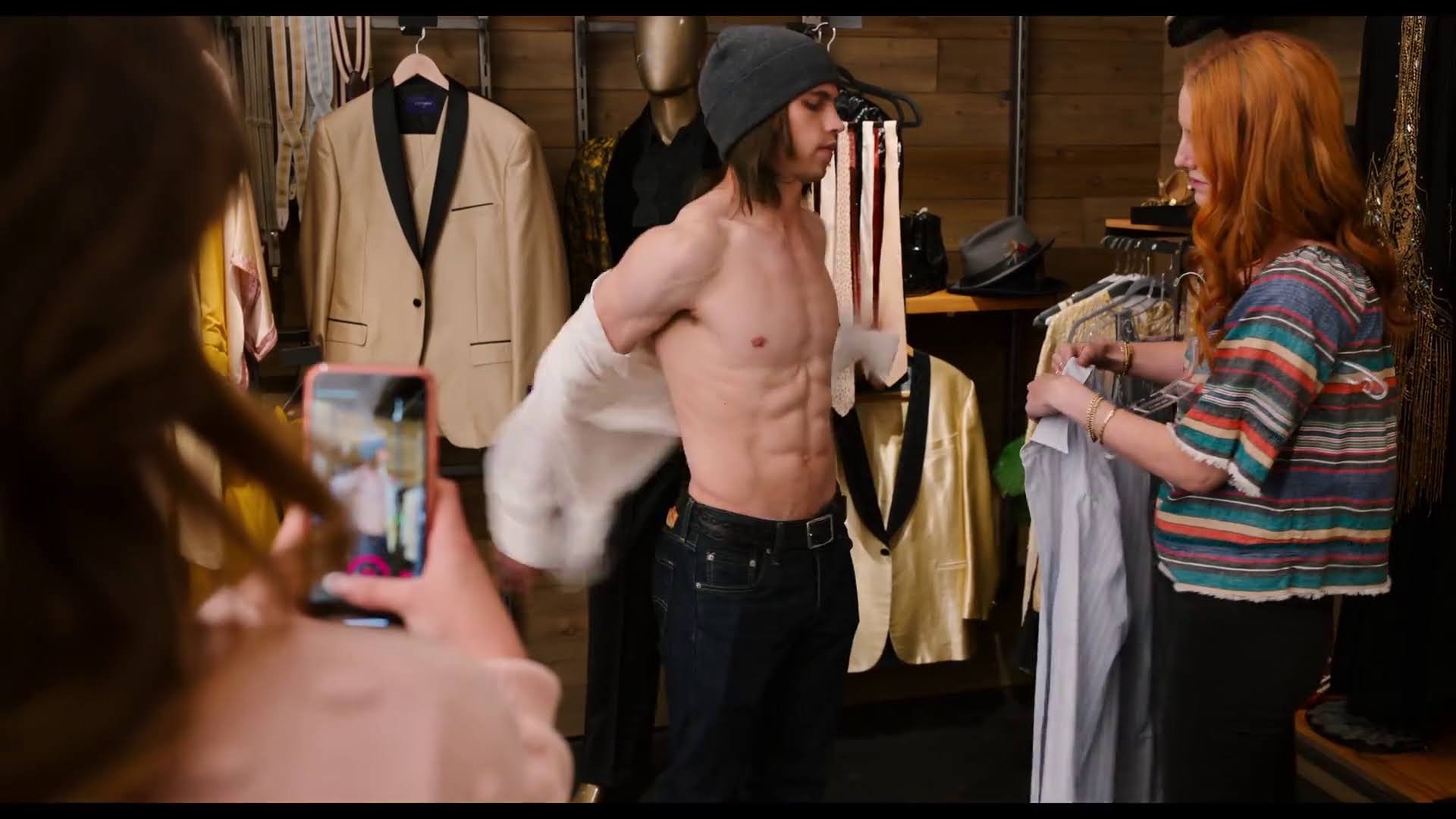 Hollyoaks : OneoffPost: Peyton Meyer and Tanner Buchanan shirtless in He&ap...