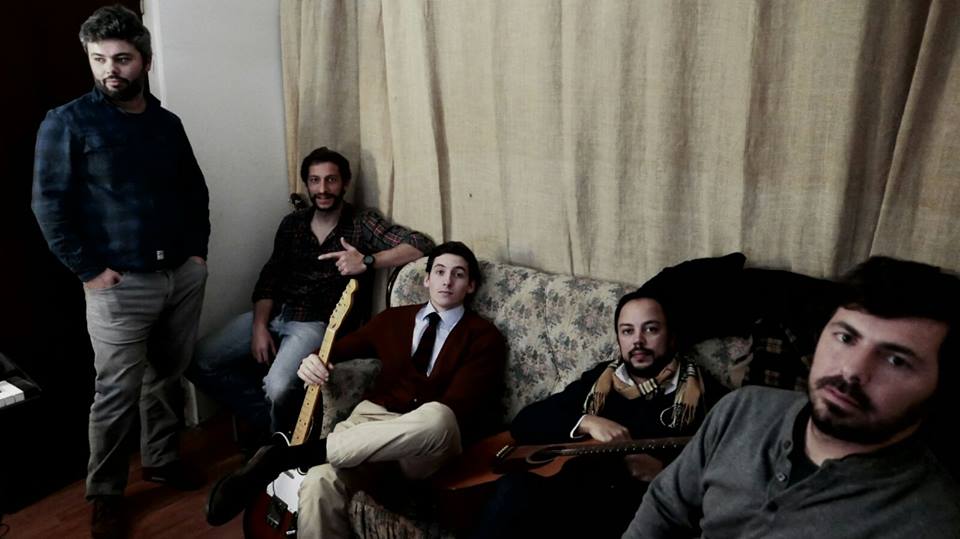 Resultado de imagem para trêsporcento território desconhecido man on the moon