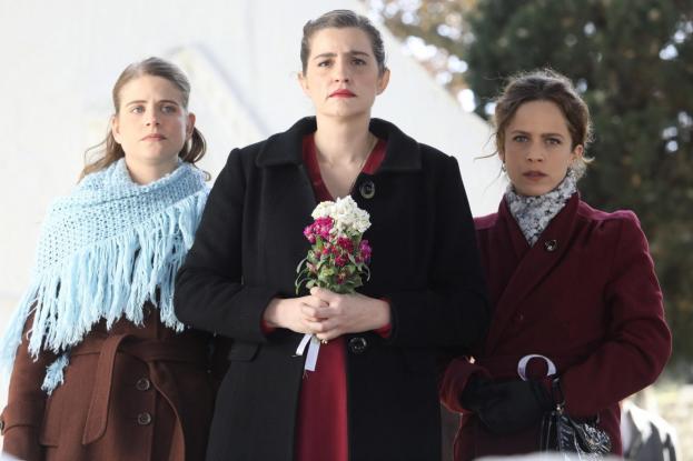 Άγριες Μέλισσες: Η Ελένη στη φυλακή και οι αδελφές της στην κόλαση - Τρία συγκλονιστικά τρέιλερ του β’ κύκλου της αγαπημένης τηλεοπτικής σειράς