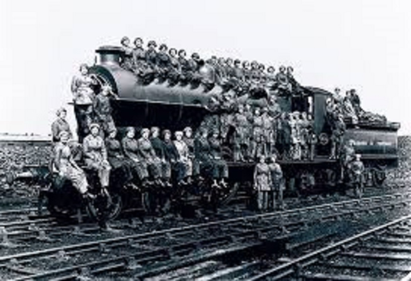 Railroad workers during World War I