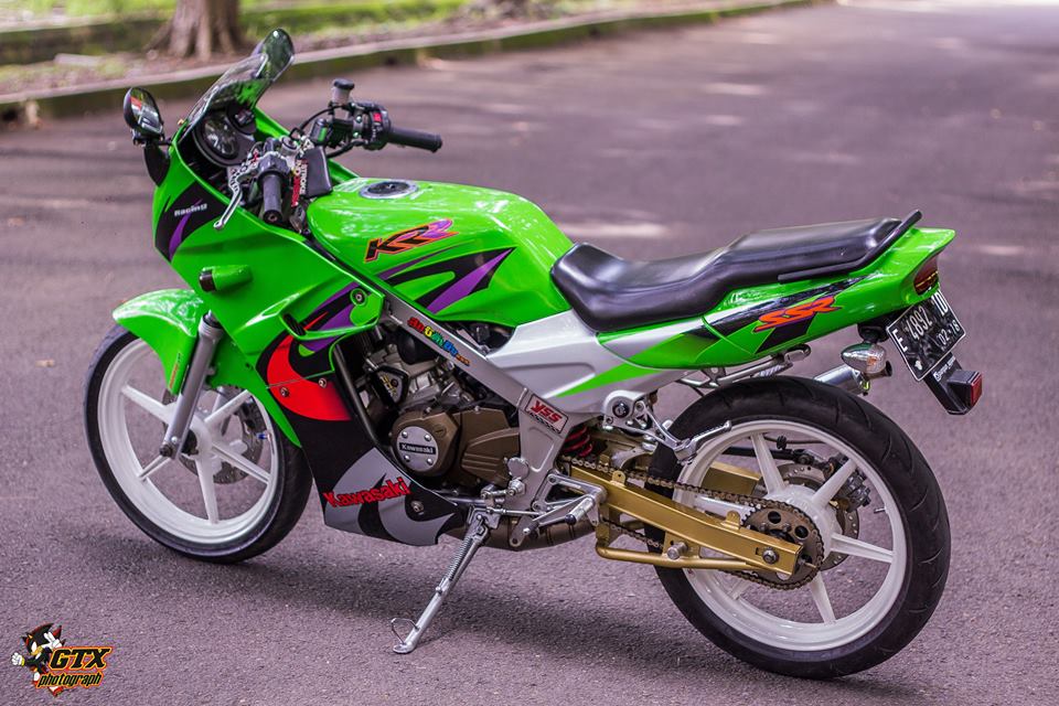 Gambar Modifikasi Kawasaki Ninja KRR SSR E6 Warna Hijau | Gtx Concept