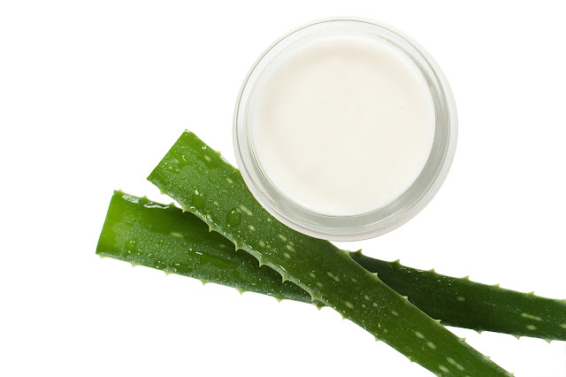 How to use aloe vera in hair