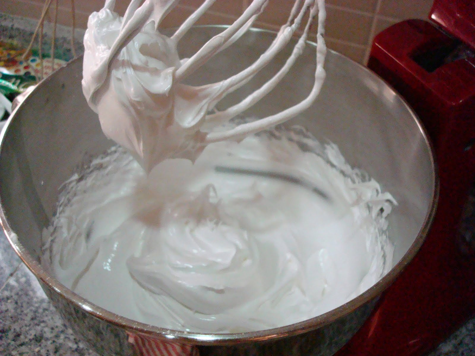 Cooking with Gill Meringues for the Little Chefs