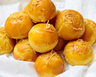 Mendulang Keuntungan Lewat Bisnis Kue Kering Mendulang Keuntungan Lewat Bisnis Kue Kering