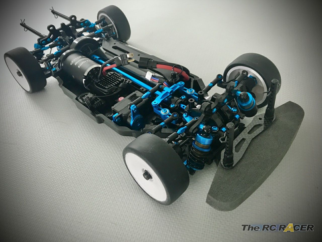 タミヤのパーツだけで究極のTT-02 TYPE-Sをつくる（The RC RACER