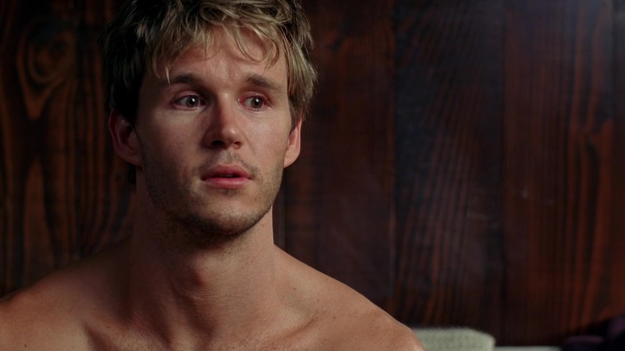 Films Et Séries Tv Avec Ryan Kwanten ausCAPS: Ryan Kwanten shirtless in True Blood 1-08 "The Fourth Man In