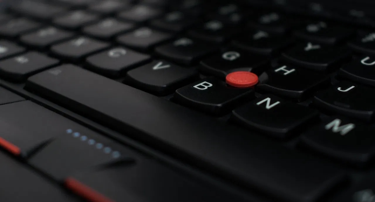 Apa Itu Pointing Stick? Memahami Pengertian Pointing Stick Anidraw