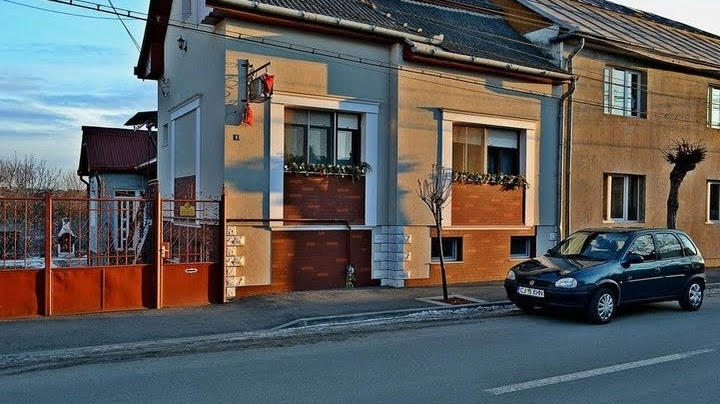 Nobilium House ***