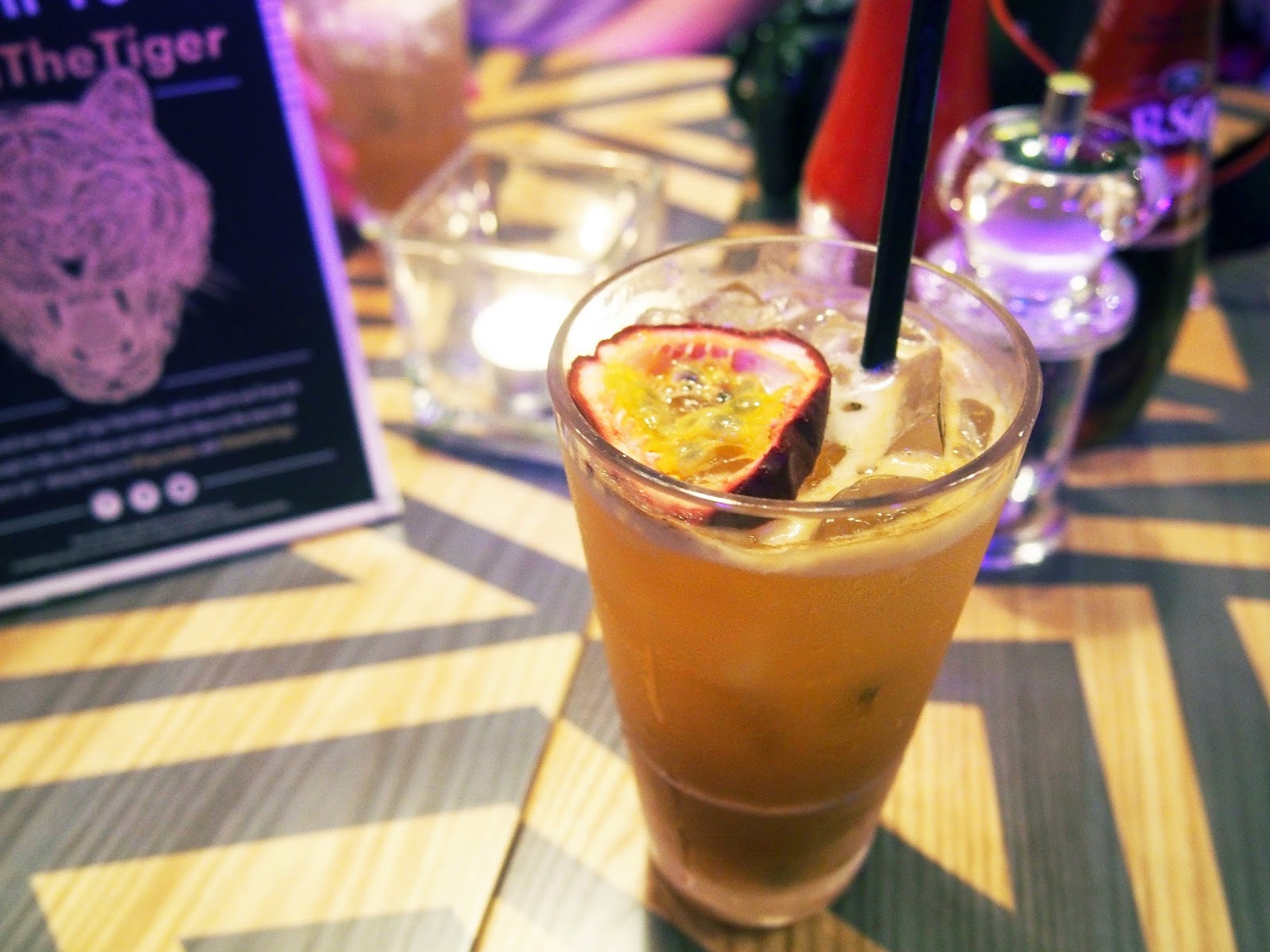 Bloggers Take On The Tiger Burger Challenge