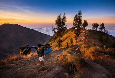 Porter Gunung Rinjani