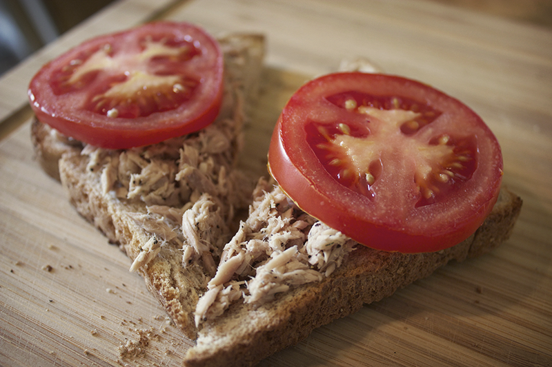 Pretty Simple Life Low Fat Tuna Sandwich