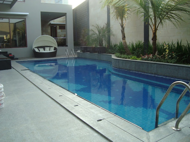 Rumah Minimalis Dengan Kolam Renang Kecil