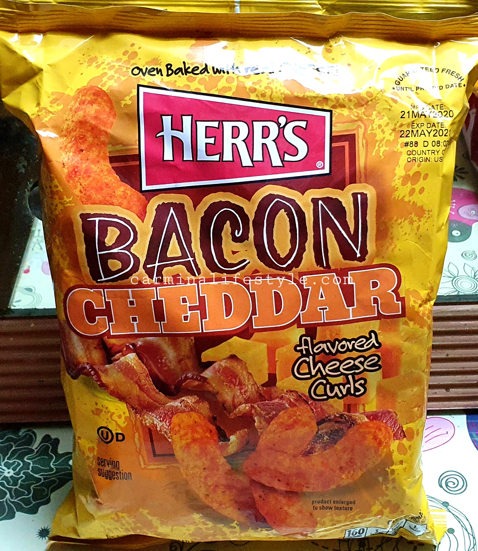 Bacon Cheddar Flavored Cheese Curls