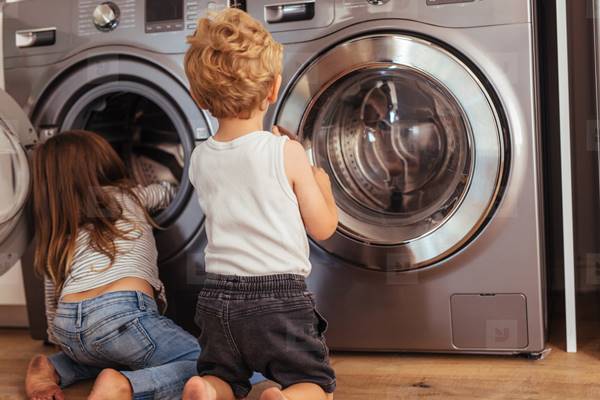 Khóa trẻ em ở máy giặt Toshiba là gì?