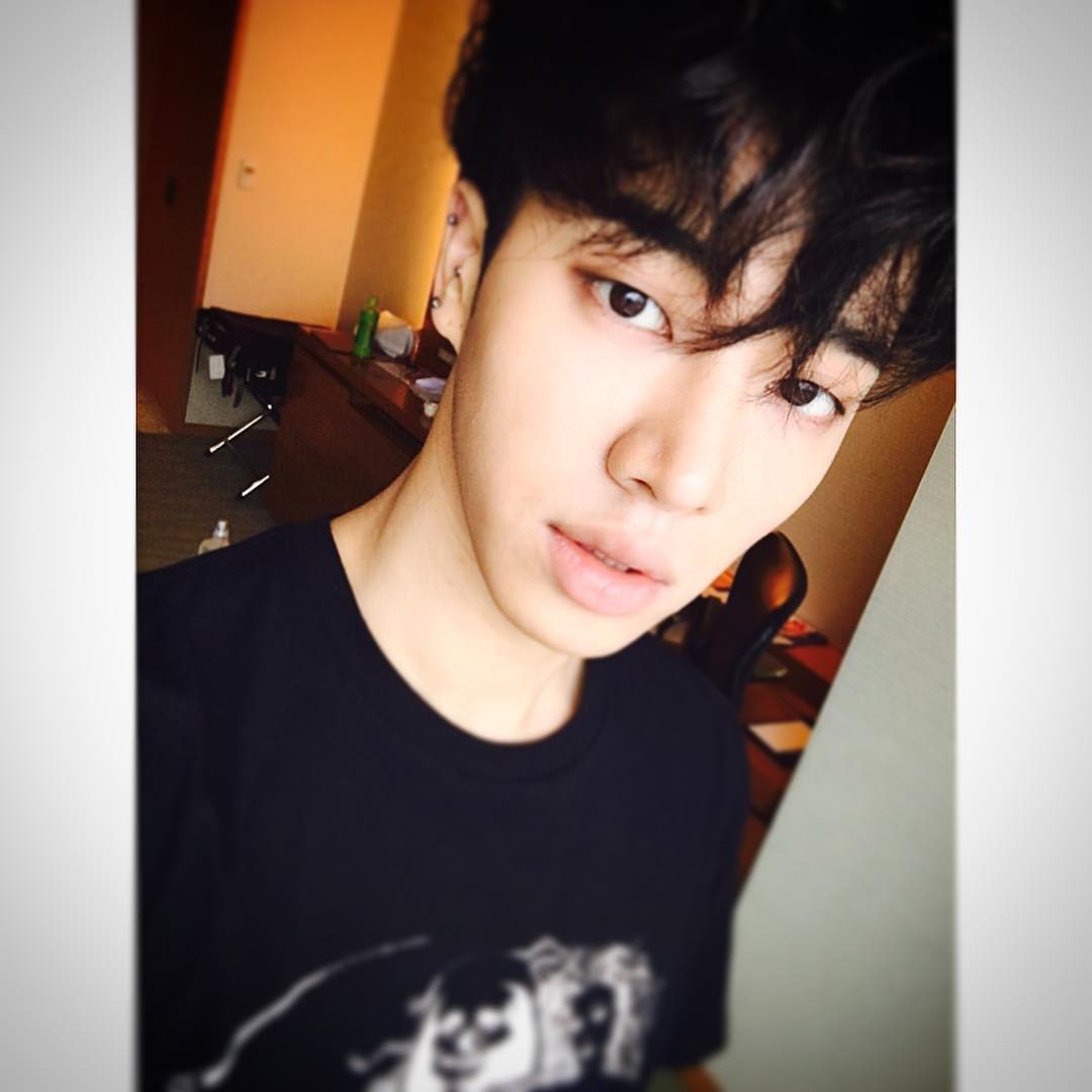 최근 셀고 탈출의 기미가 보이는 이기광 | 인스티즈