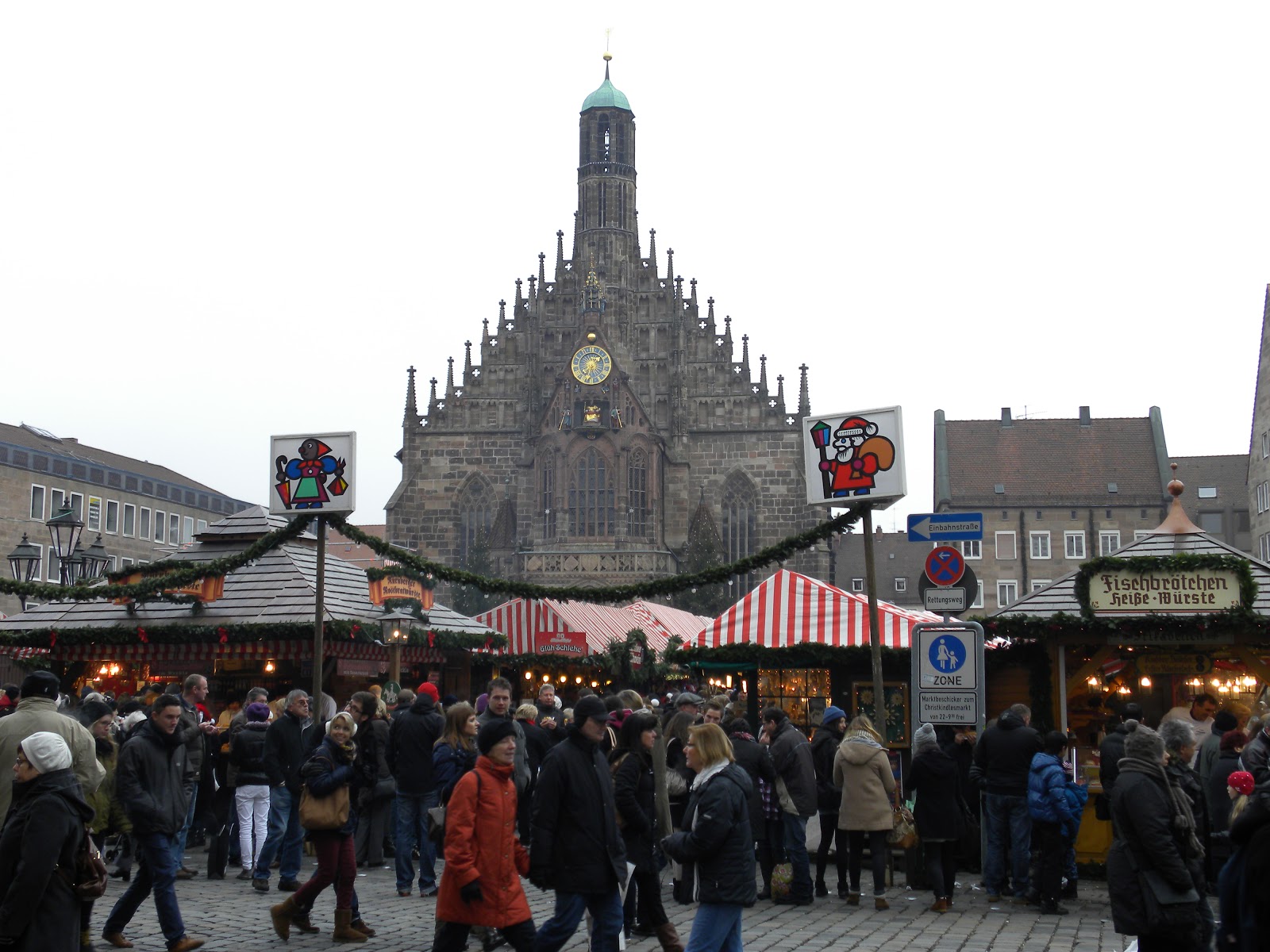 It's a Wonderful Life in Europe: Christkindlesmarkt in Nuremberg