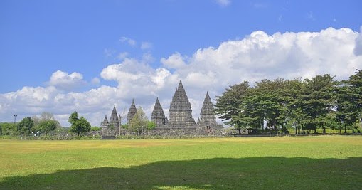 Cerita Legenda Candi Prambanan Indonesia Inggris Cerita Inggris Indonesia
