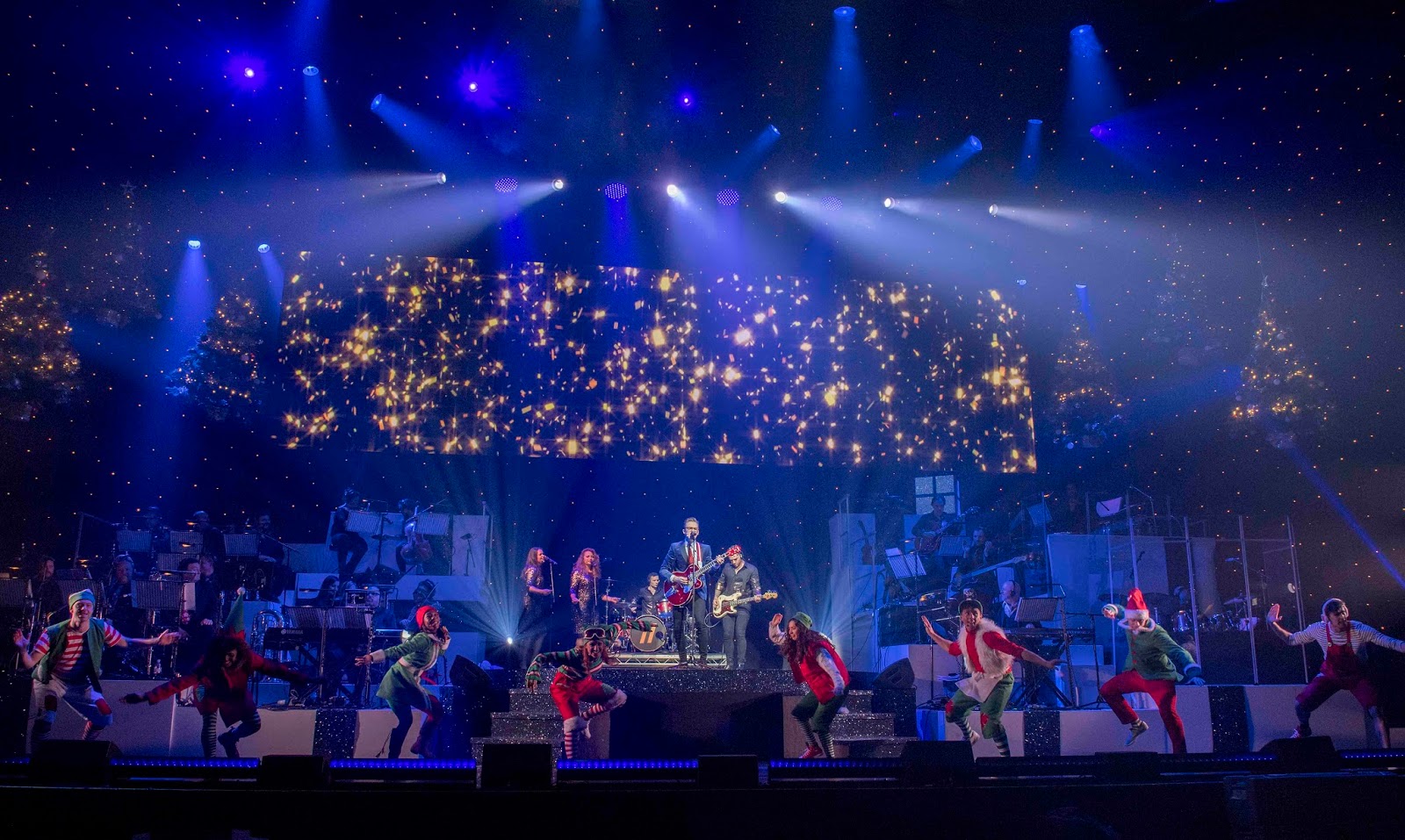 Review The Christmasaurus Live Eventim Apollo Hammersmith Backstage Pass