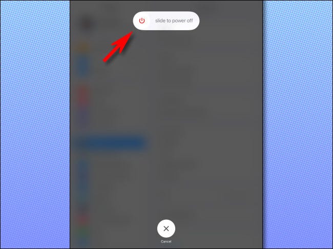 على جهاز iPad ، مرر إصبعك إلى اليمين على الدائرة البيضاء لإيقاف تشغيل الجهاز.