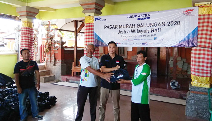 Sambut Hari Galungan, Group Astra Bali Gelar Pasar Murah
