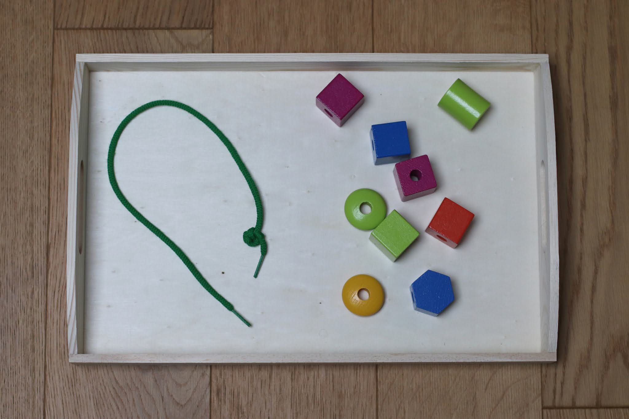 5 activités d'inspirations Montessori à proposer à vos enfants (1-2 ans) -  Le bazar d'Alison - Blog Lifestyle, Zéro Déchet et Kids