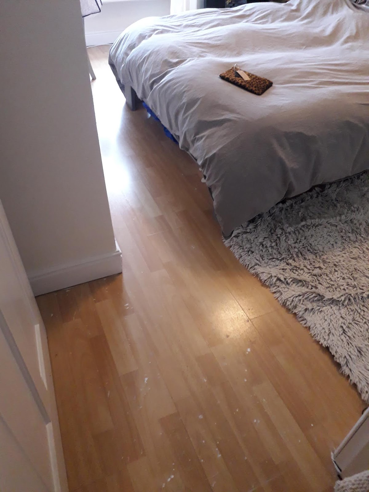 HOW TO STAIN LAMINATE FLOORING Hut